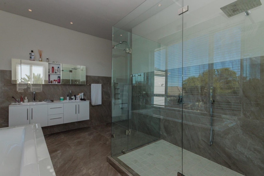 3 Bedroom Property for Sale in Sunset Beach Western Cape